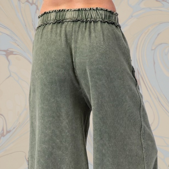 EASEL Lace Detailed Terry Knit Cotton Mineral Washed Wide Leg Drawstring Pockets - Picture 11 of 16